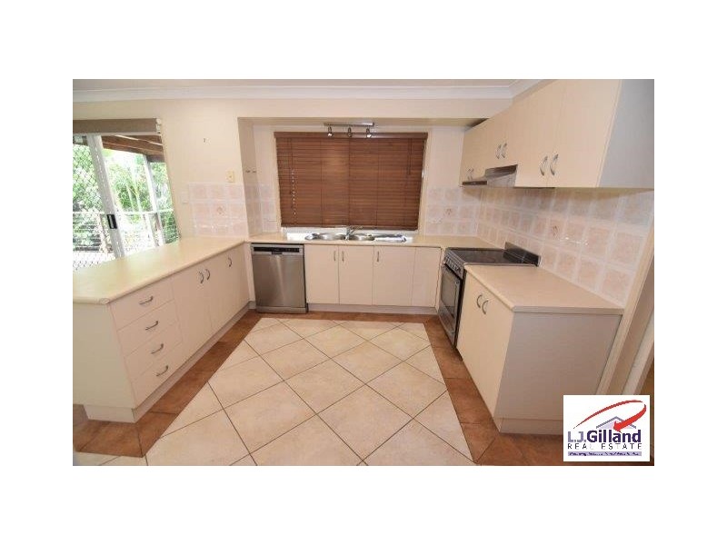 16 Hartwig Crescent, Mount Warren Park QLD 4207