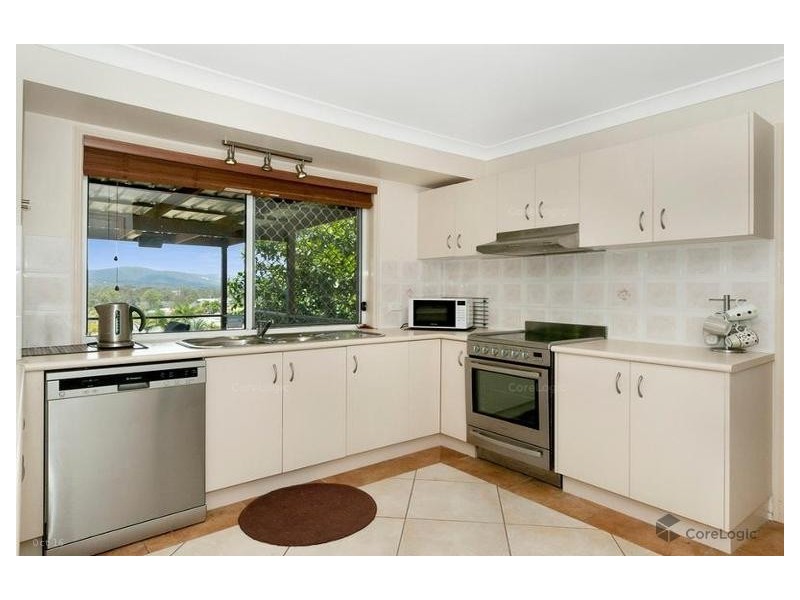 16 Hartwig Crescent, Mount Warren Park QLD 4207