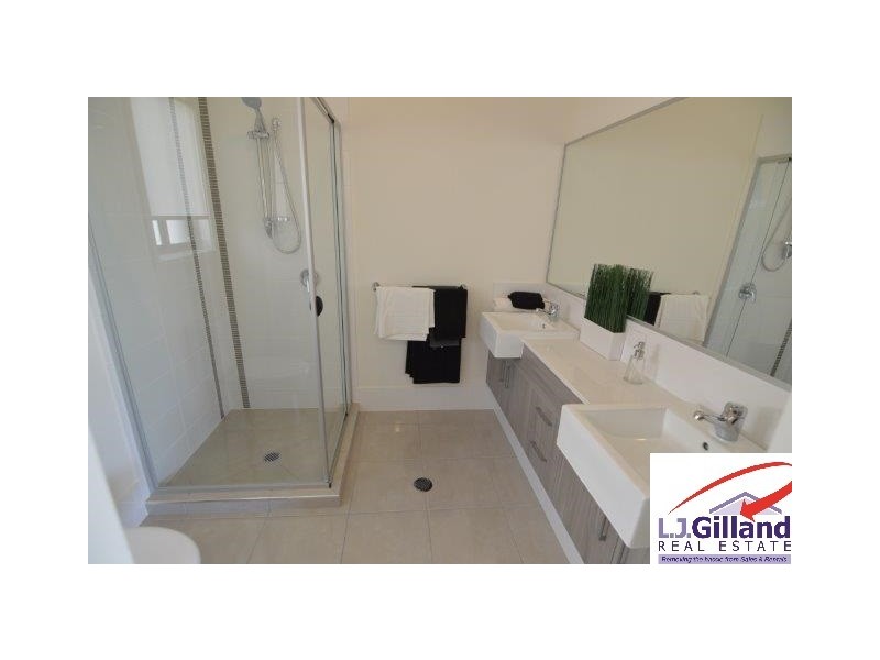 22 Sarabah Street, North Lakes QLD 4509