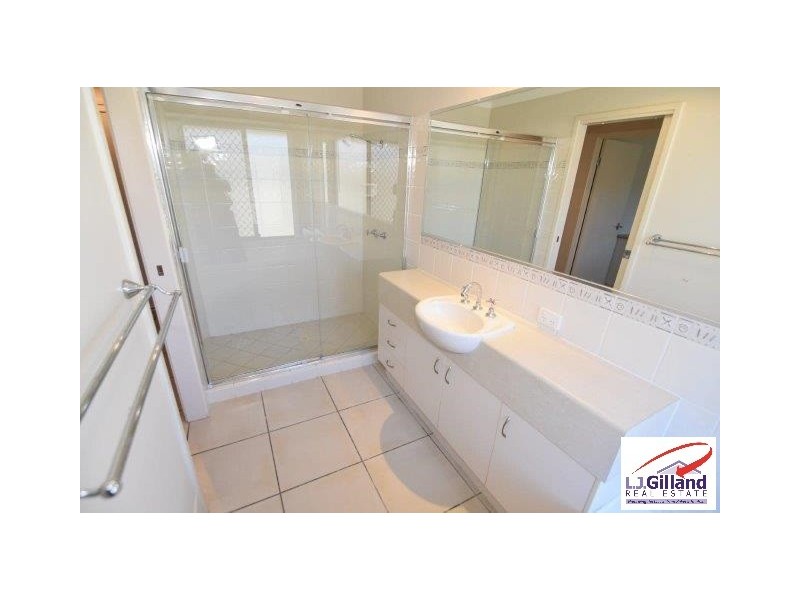 152 White Cedar Circuit, Stretton QLD 4116