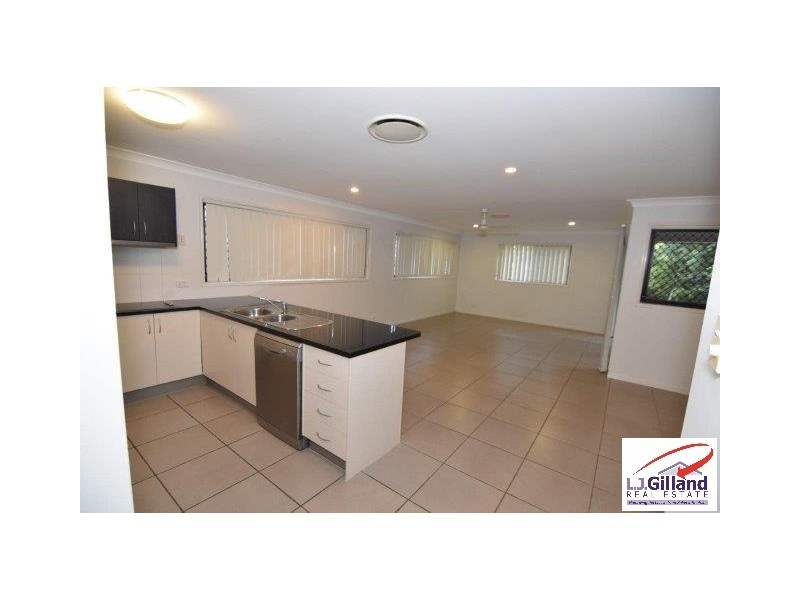 19B Tower Street, Springwood QLD 4127