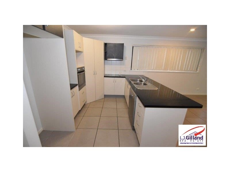 19B Tower Street, Springwood QLD 4127