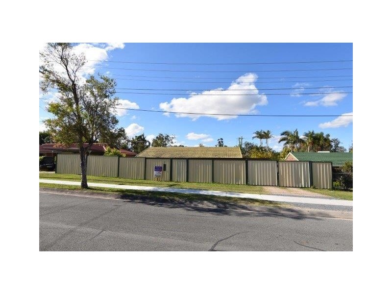 3 Canopus Court, Kingston QLD 4114