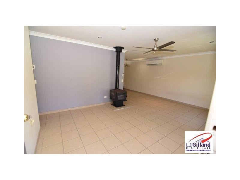 3 Canopus Court, Kingston QLD 4114