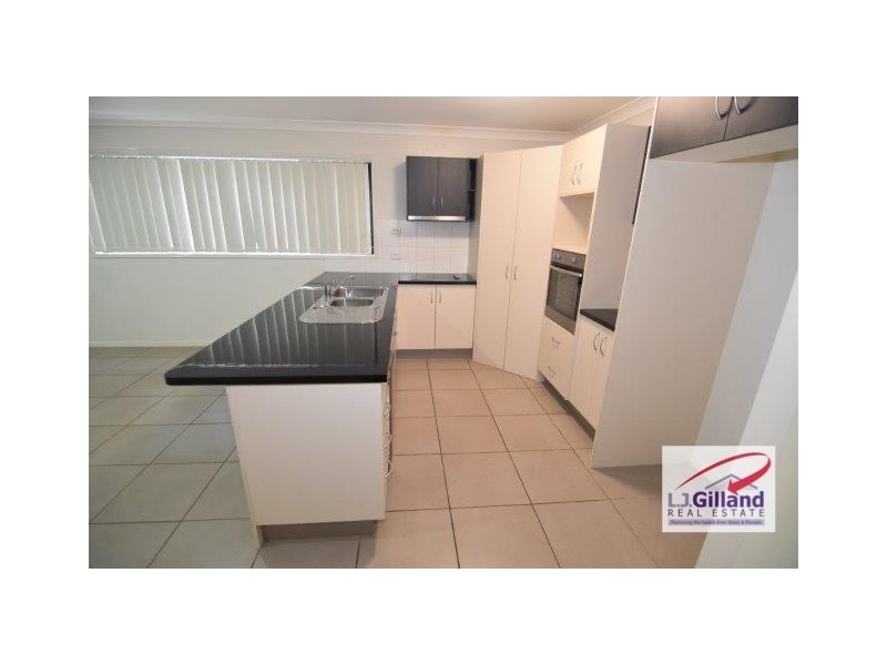 8A KARAWATHA STREET, Springwood QLD 4127