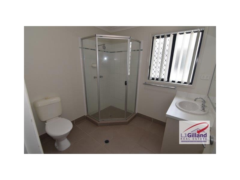 8A KARAWATHA STREET, Springwood QLD 4127