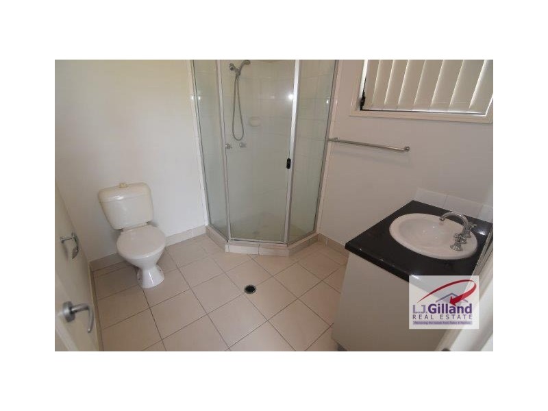 8A KARAWATHA STREET, Springwood QLD 4127