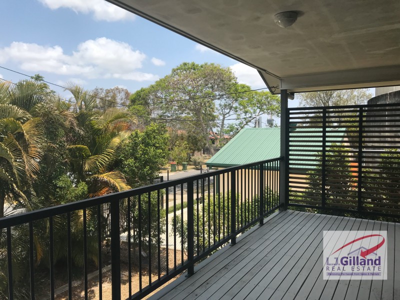 8A KARAWATHA STREET, Springwood QLD 4127