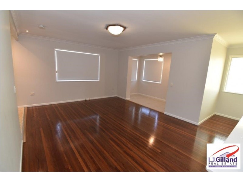 31 Arrakune Crescent, Kallangur QLD 4503