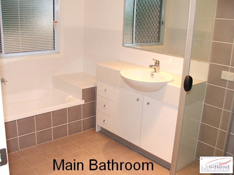 24 Whatmore Place, Manly West QLD 4179