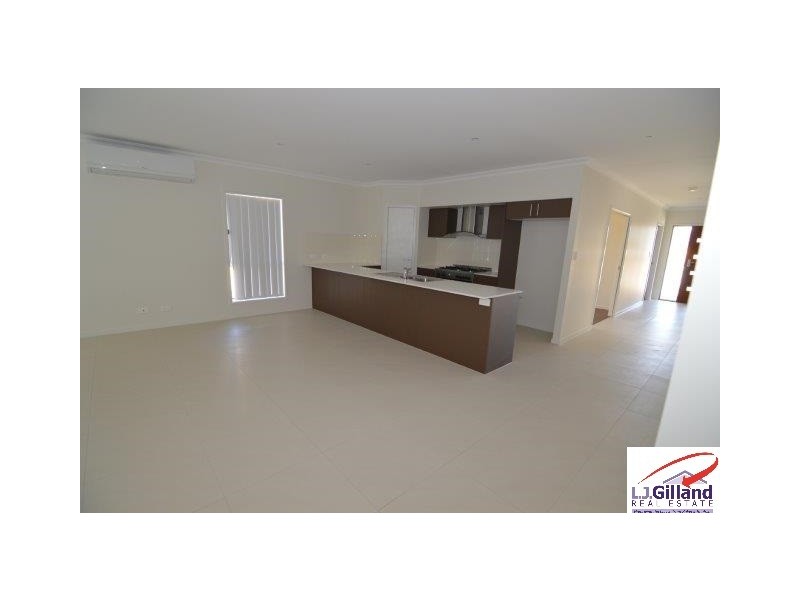 18 Saltwater Street, Pimpama QLD 4209