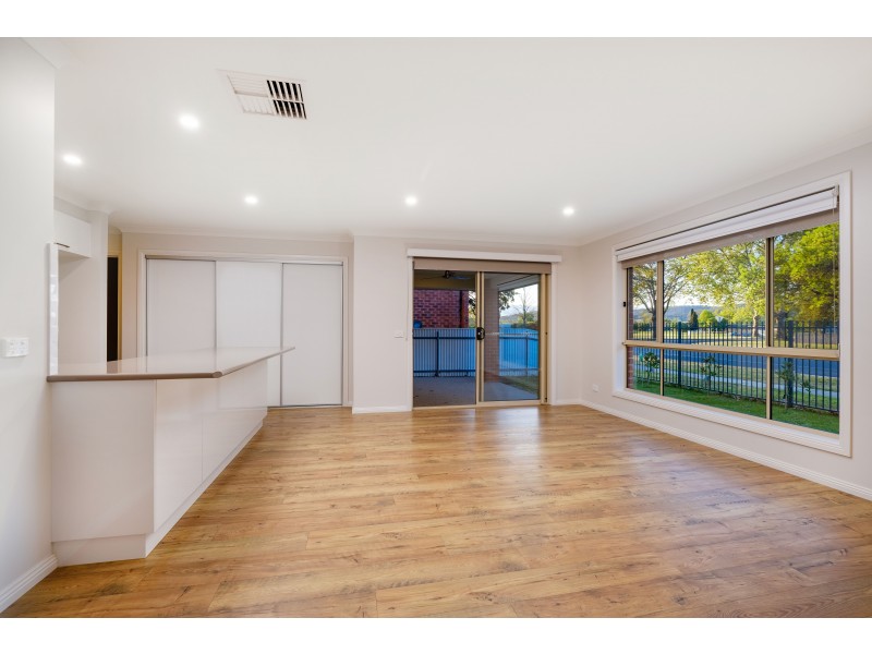 1/457 Ebden Street, South Albury NSW 2640