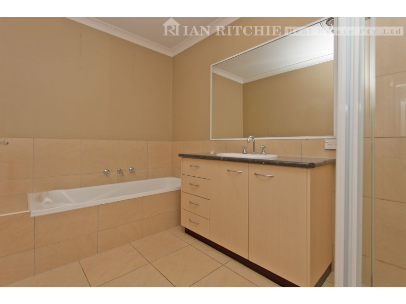 2/62 Wigg Street, Wodonga VIC 3690