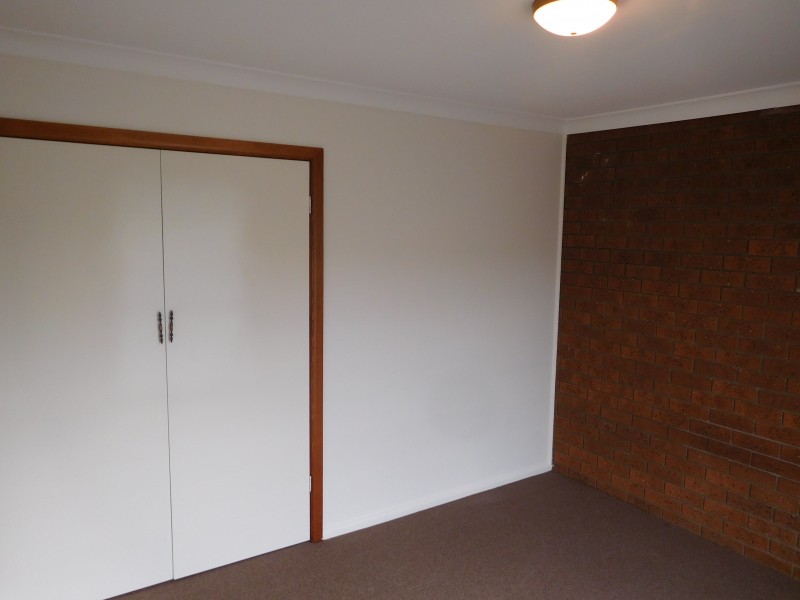 1/475 Griffith Road, Lavington NSW 2641