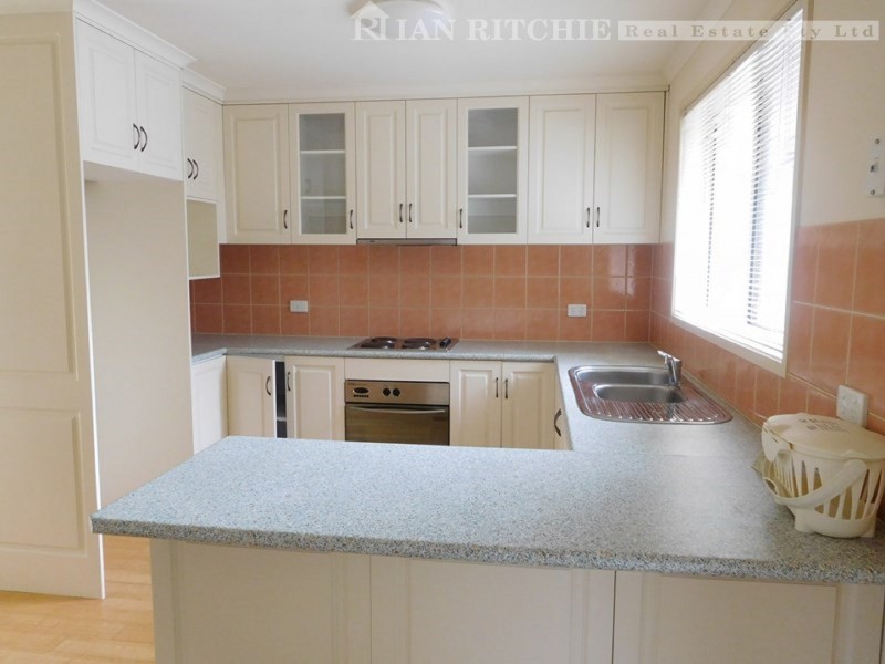 3/460 Parnall Street, Lavington NSW 2641