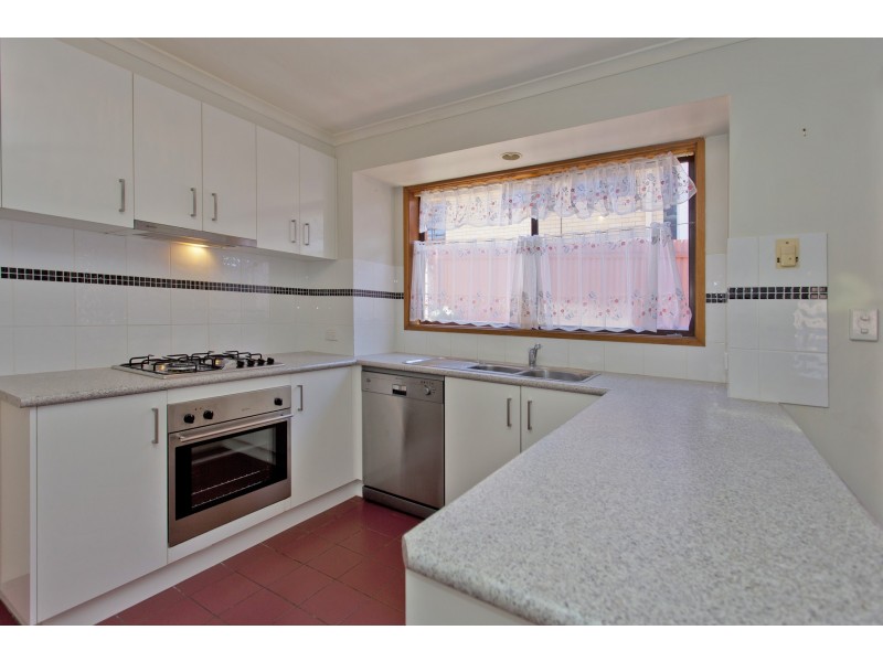 2/885 Chenery Street, Glenroy NSW 2640