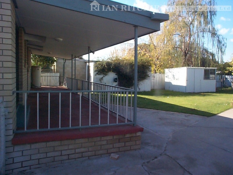 213 Plover Street, North Albury NSW 2640