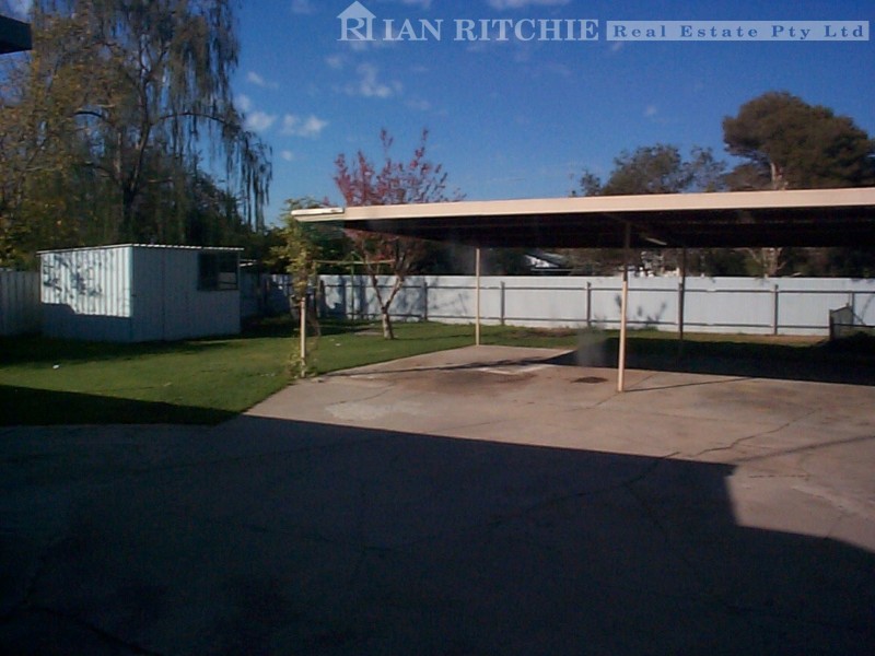 213 Plover Street, North Albury NSW 2640