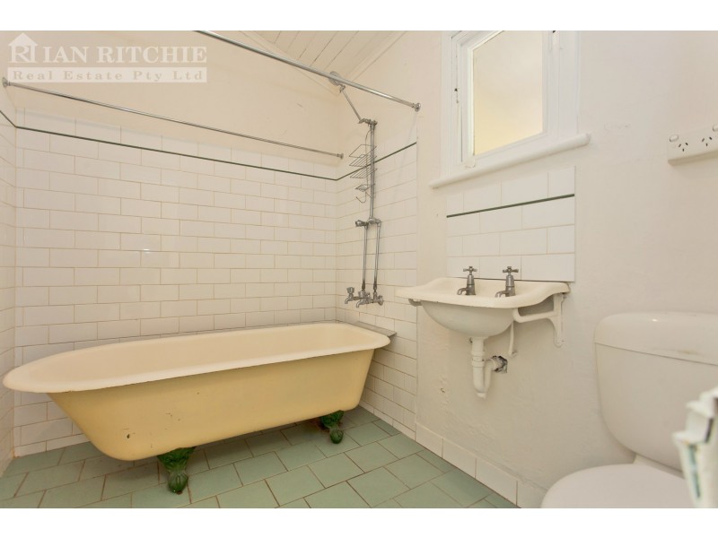 436 Swift Street, Albury NSW 2640