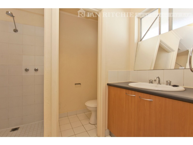 4/283 Denmar Street, Albury NSW 2640