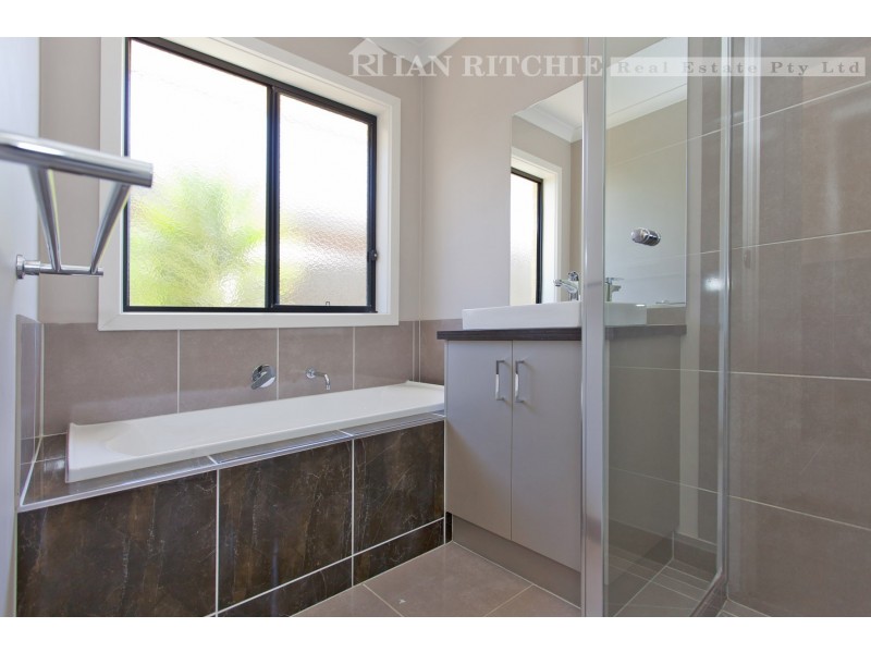 187 Kosciusko Road, Thurgoona NSW 2640