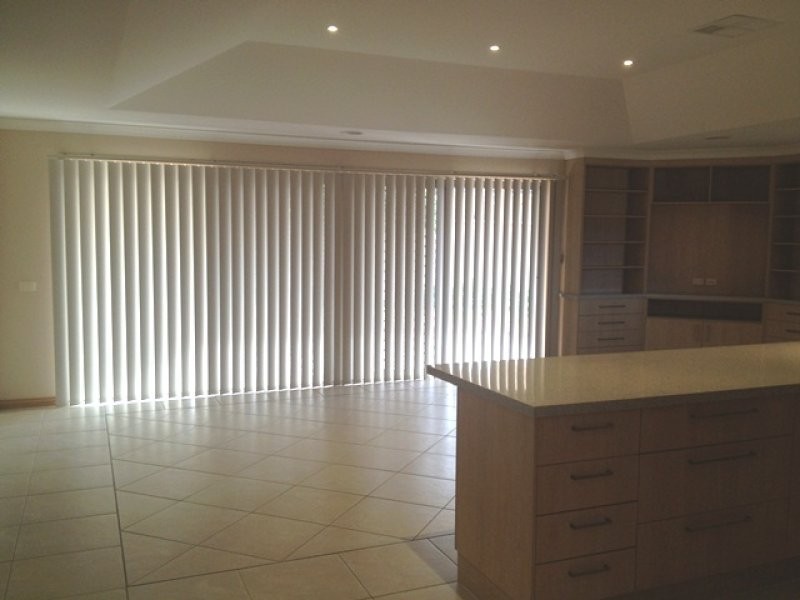 2 Marimba Circuit, Albury NSW 2640