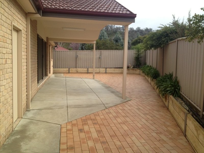 2 Marimba Circuit, Albury NSW 2640