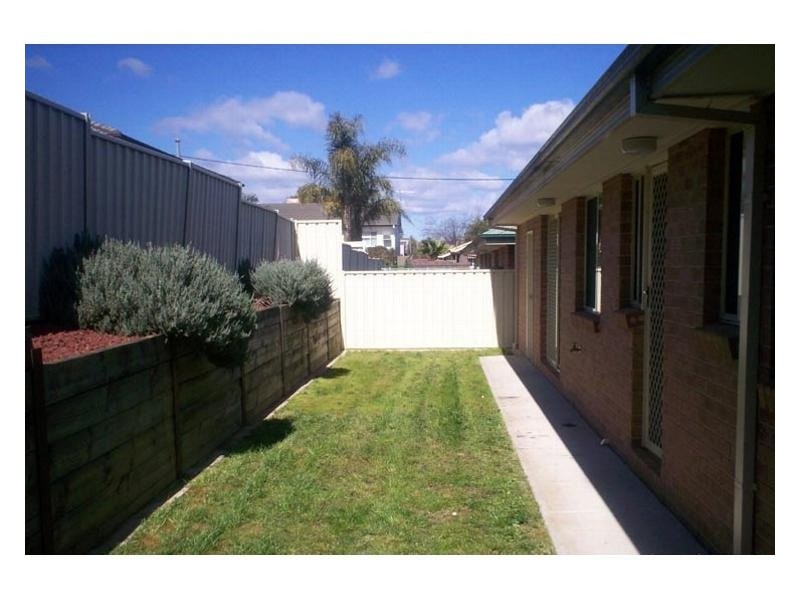 1/562 Seymour Street, Lavington NSW 2641