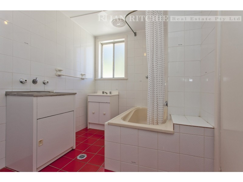 9/707 David Street, Albury NSW 2640