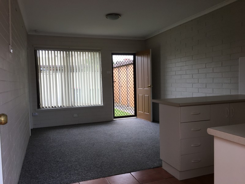 4/380 Kaitlers Road, Lavington NSW 2641