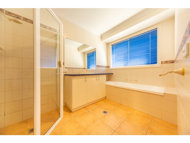 79 Wright Street, Albury NSW 2640