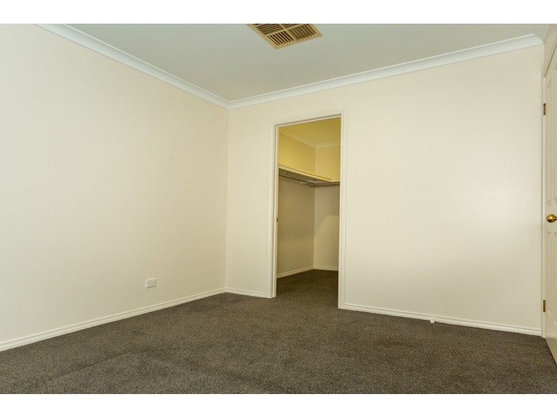 79 Wright Street, Albury NSW 2640