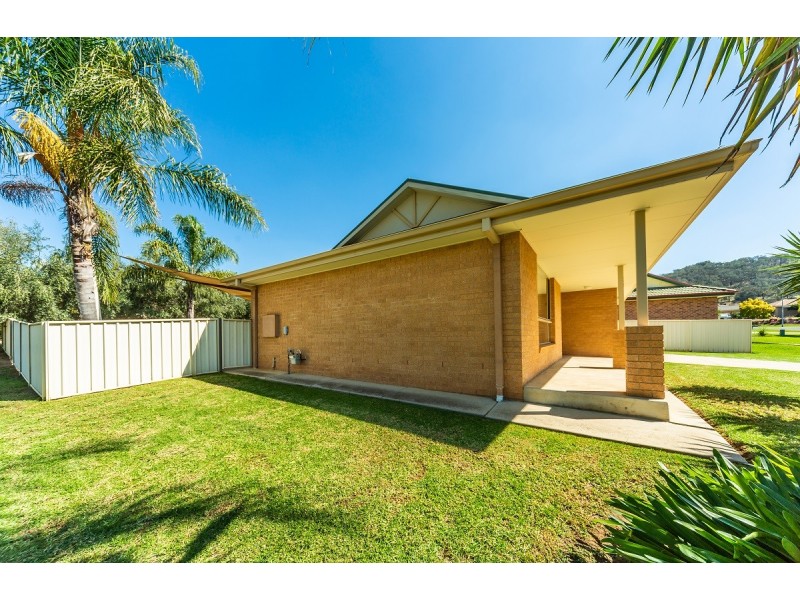 79 Wright Street, Albury NSW 2640