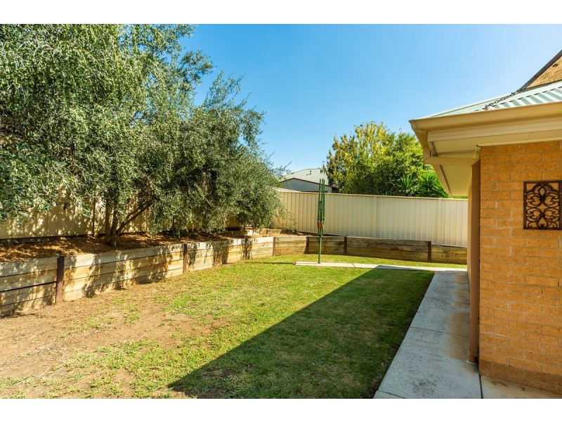 79 Wright Street, Albury NSW 2640