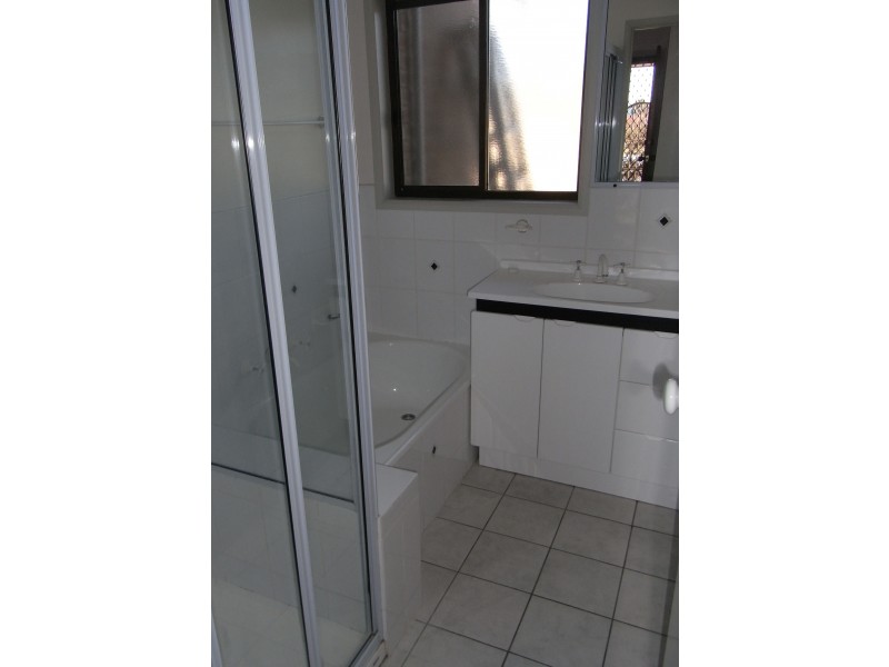 2/100 Marshall Street, Wodonga VIC 3690