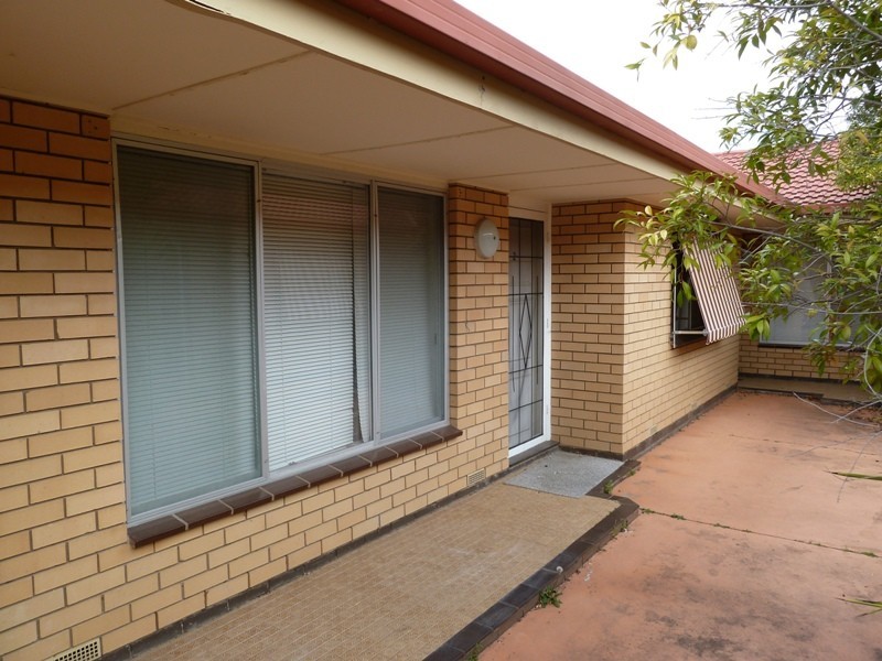 2/431 Douglas Road, Lavington NSW 2641