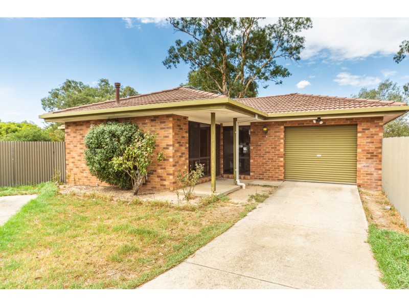 2/34 Julie Place, Lavington NSW 2641