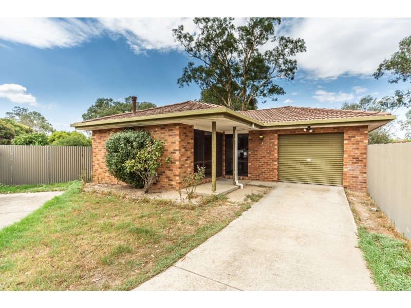 2/34 Julie Place, Lavington NSW 2641