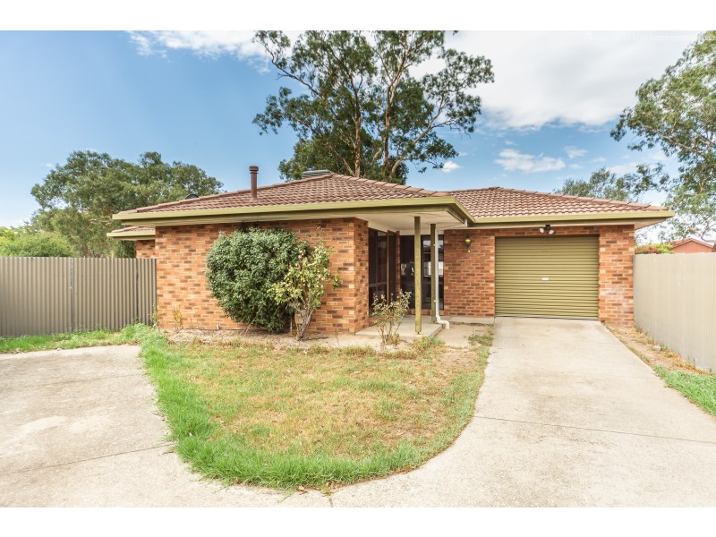 2/34 Julie Place, Lavington NSW 2641