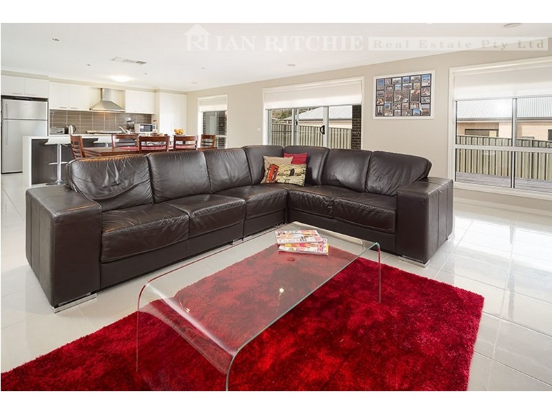 11 Redbox Drive, Thurgoona NSW 2640