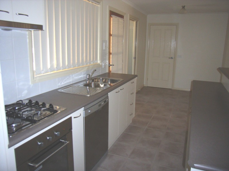 1/433  Prune Street, Lavington NSW 2641