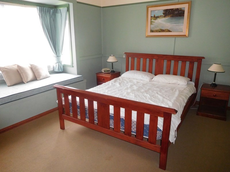 8 Spotted Gum Drive, Albury NSW 2640