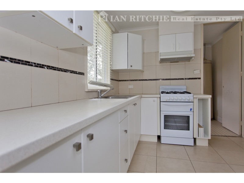 35 Hibiscus Crescent, West Albury NSW 2640