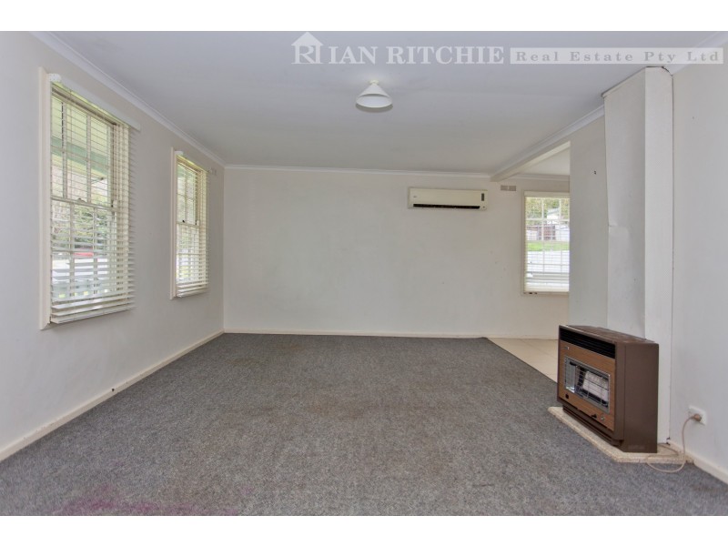 35 Hibiscus Crescent, West Albury NSW 2640