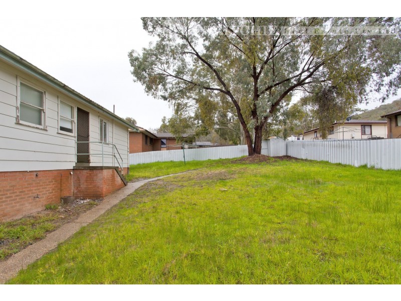 35 Hibiscus Crescent, West Albury NSW 2640