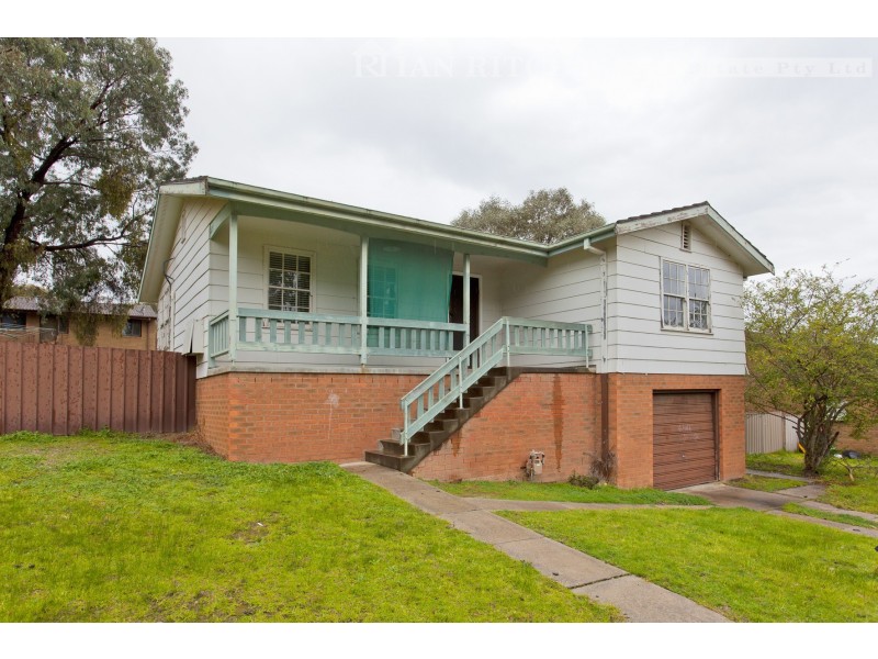 35 Hibiscus Crescent, West Albury NSW 2640