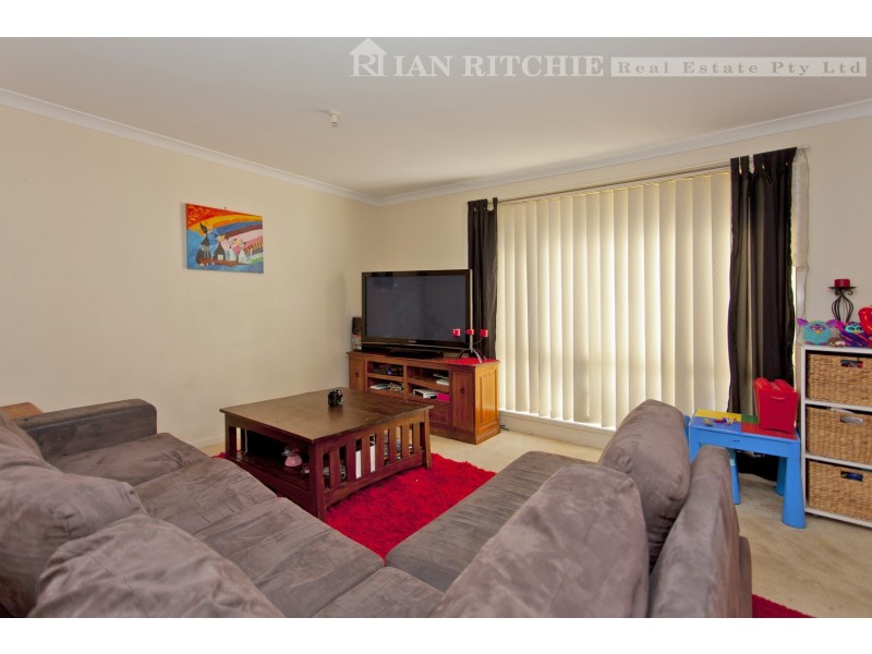 63 Darrambal Drive, Springdale Heights NSW 2641