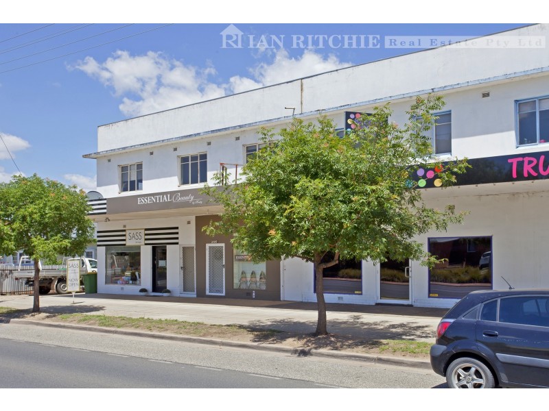 2/919 Mate Street, Lavington NSW 2641