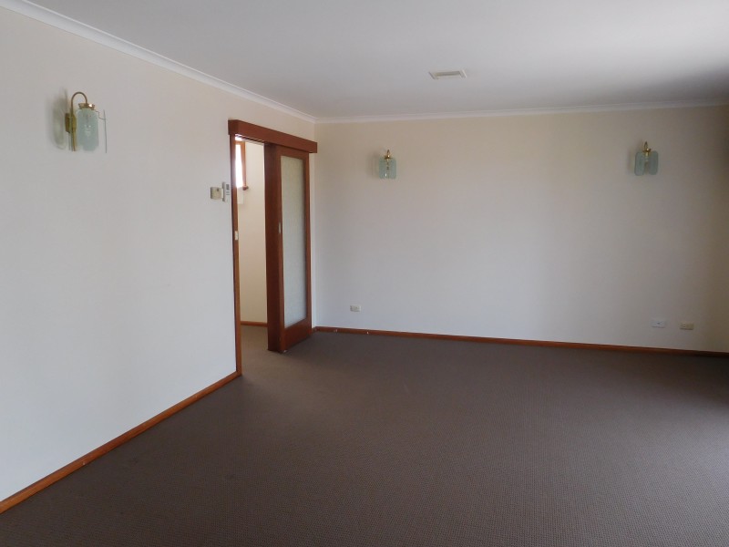 983 Chenery Street, Albury NSW 2640