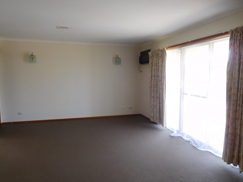 983 Chenery Street, Albury NSW 2640